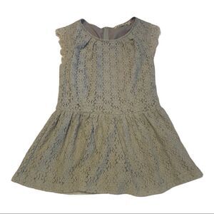 Chloe K Women’s Cap-sleeve Lace Peplum Top SMALL
